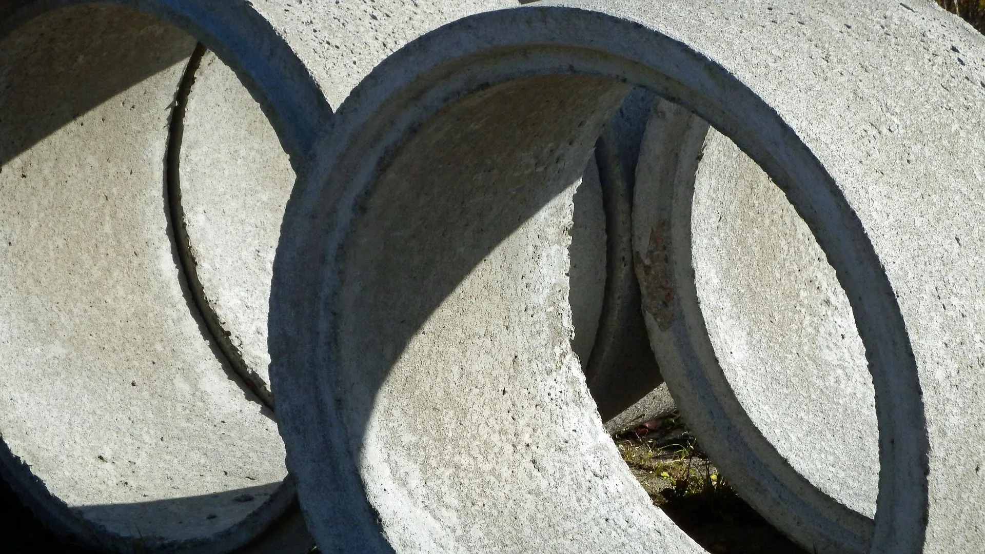 sewer pipe 582830 1920 wolfgang dietz pixabay