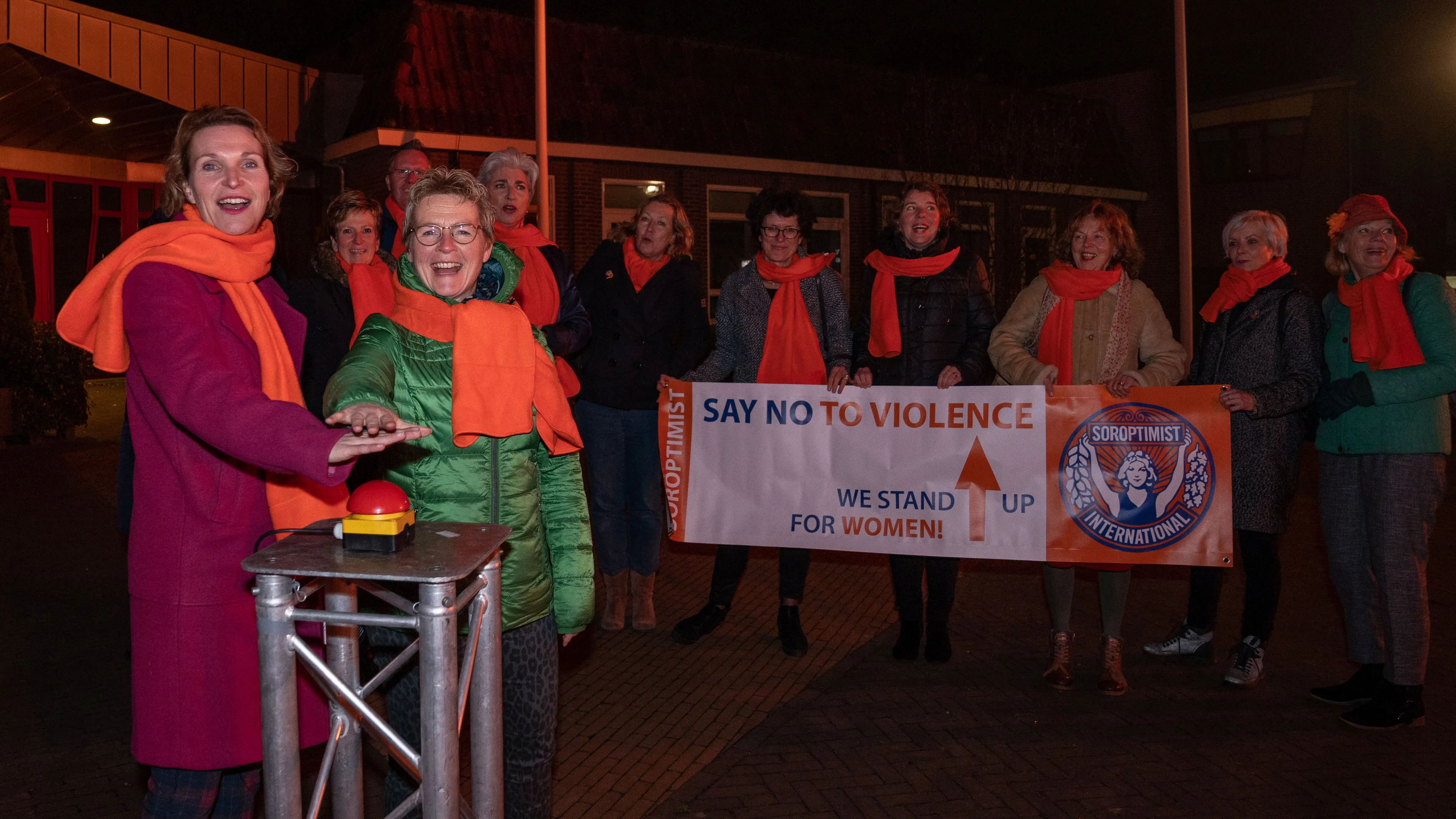 soroptimisten druk op de knop