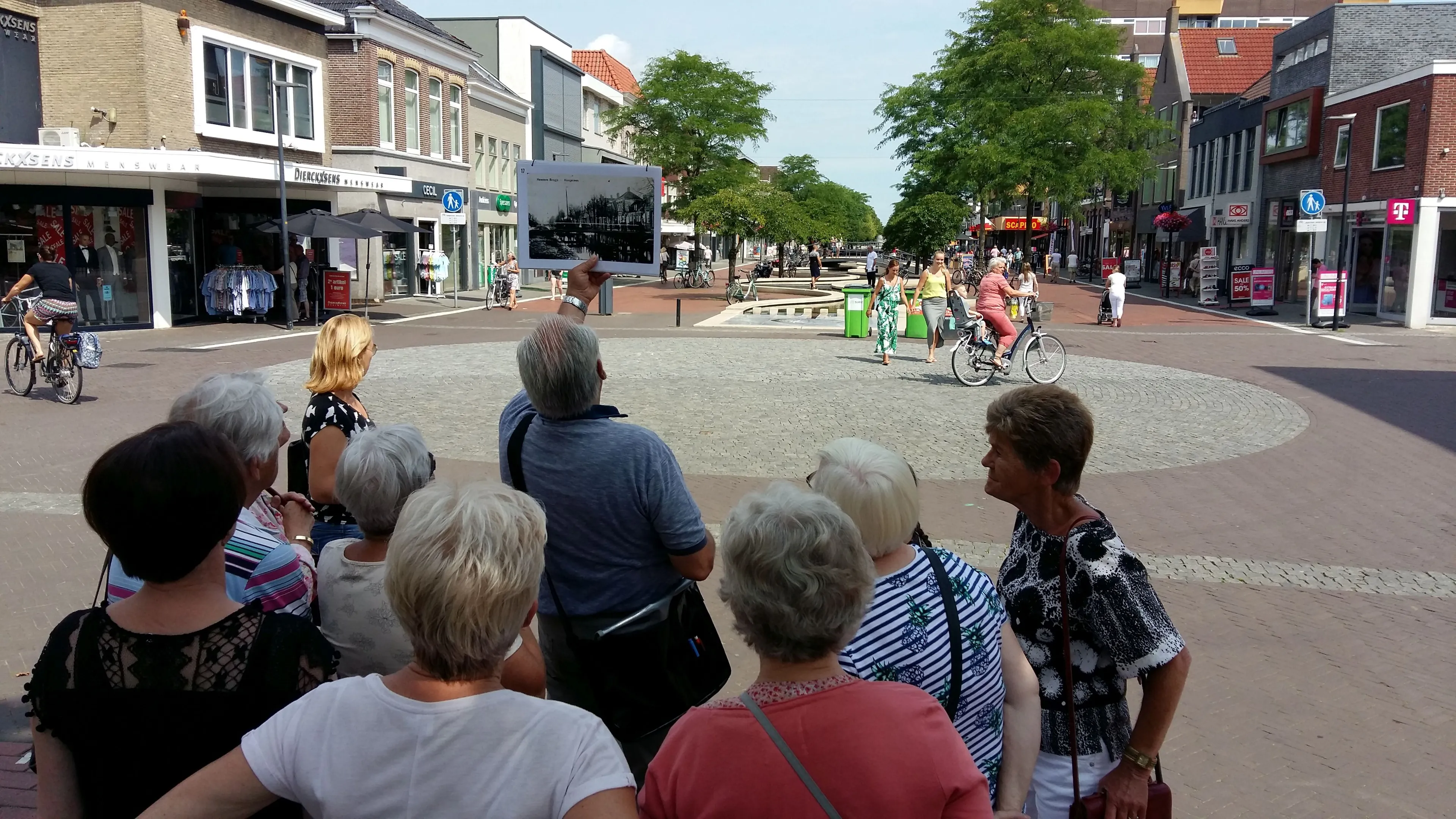 stadswandeling centrum historische fotowandeling