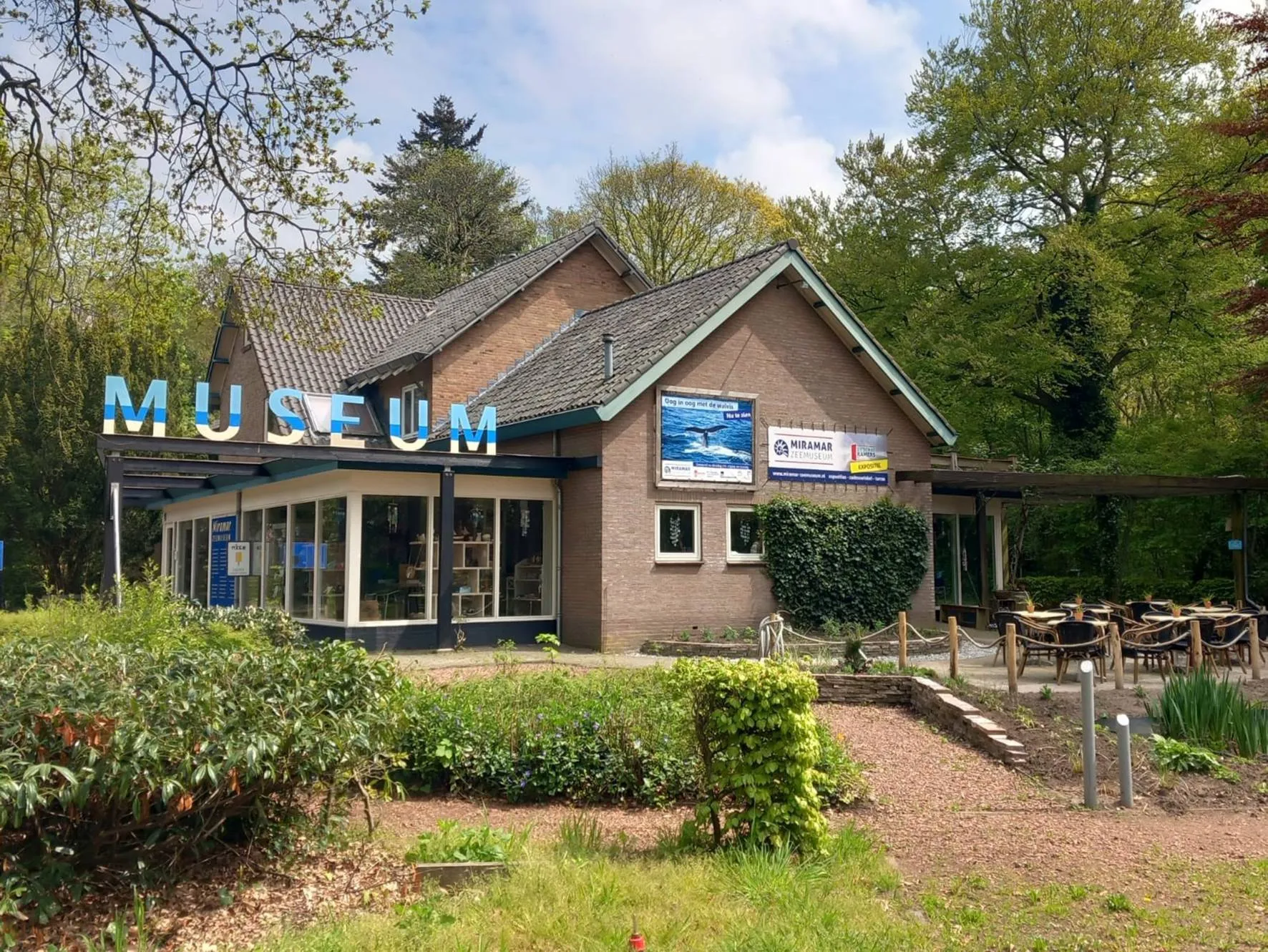 vledder miramar voorkant gebouw 2023 300dpi