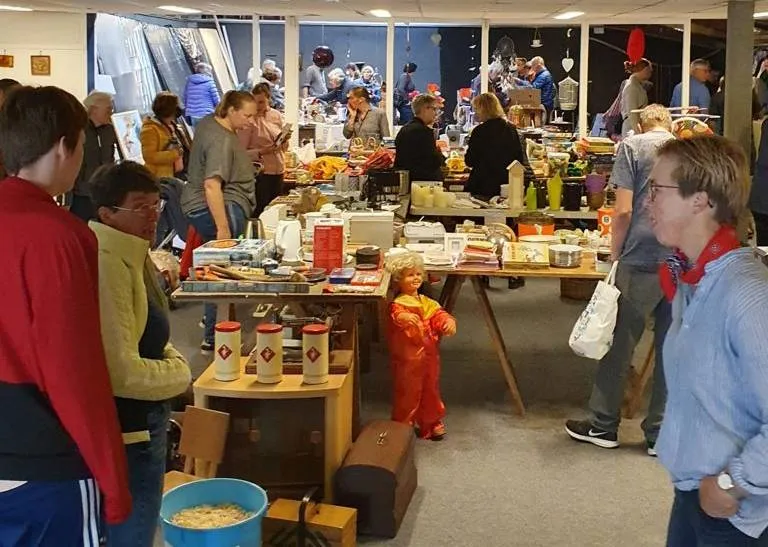 zuidwolde rommelmarkt kerk