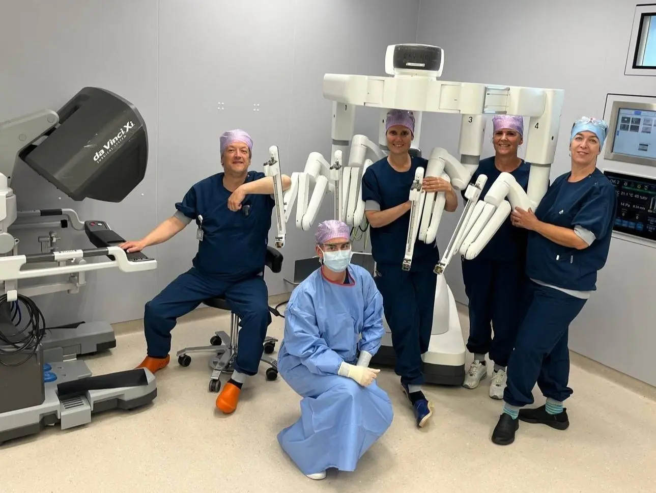 Treant OK-team Treant met Da Vinci Robot