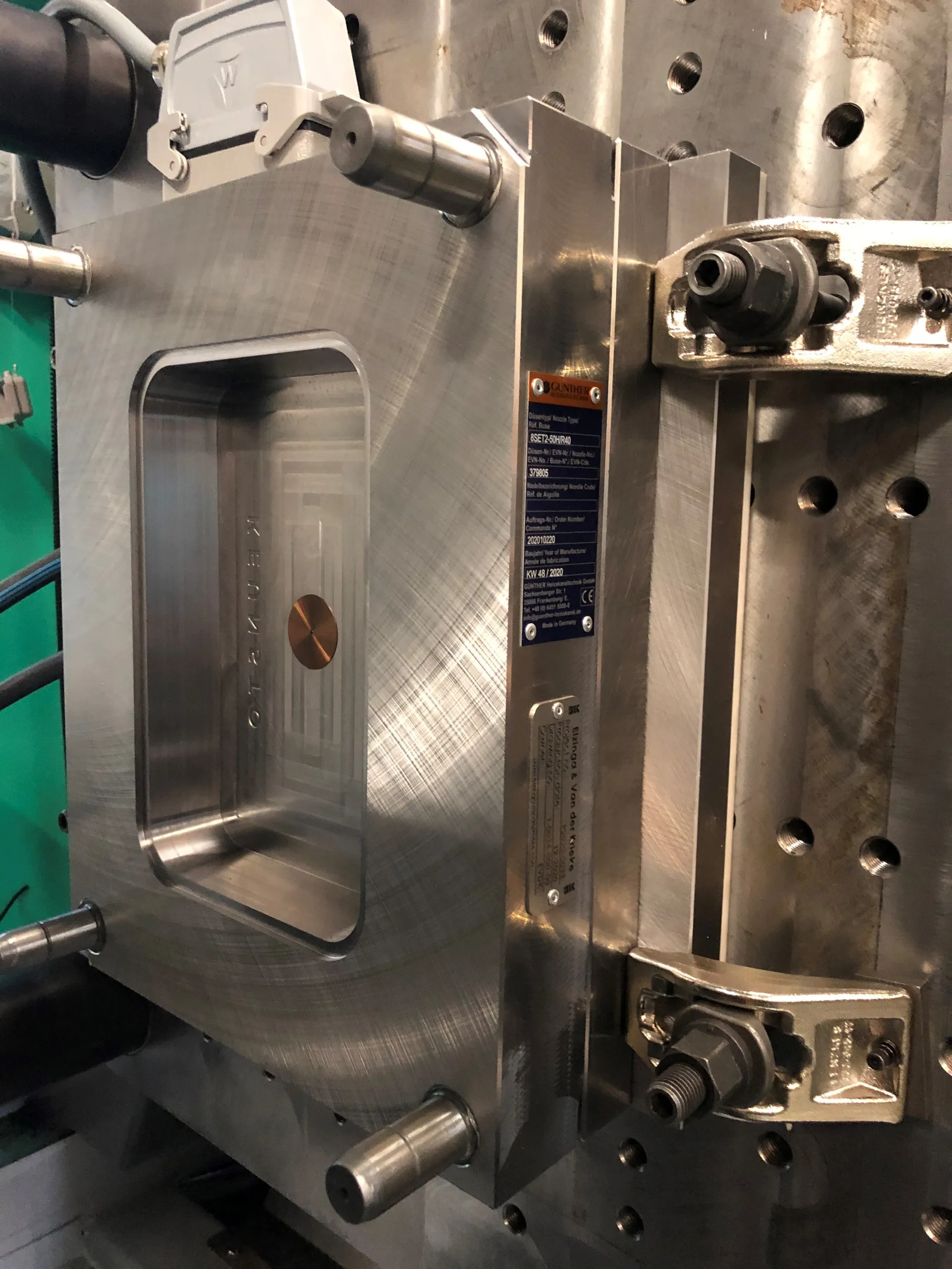 210614 subsidieproject elzinga van der krieke matrijs voor circulair magazijnbakje van bedrijfsafval 3