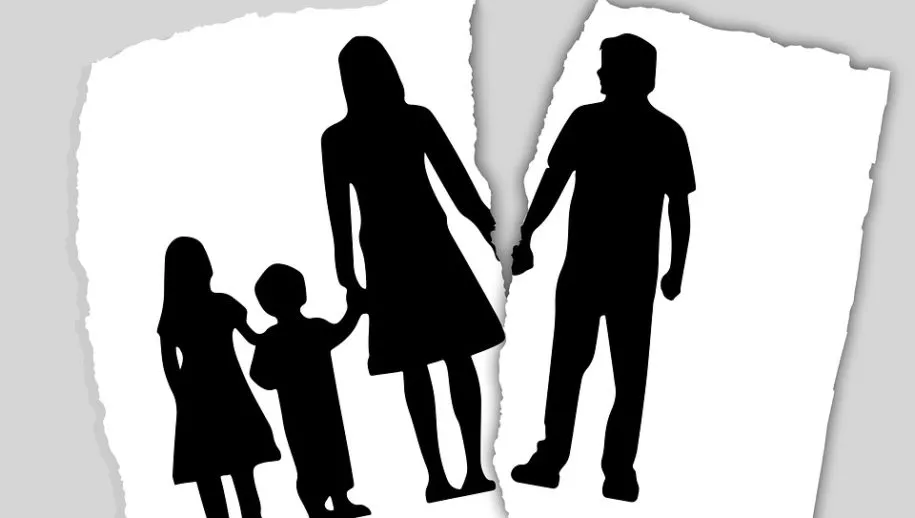 family 3090056 960 720 915x518 1