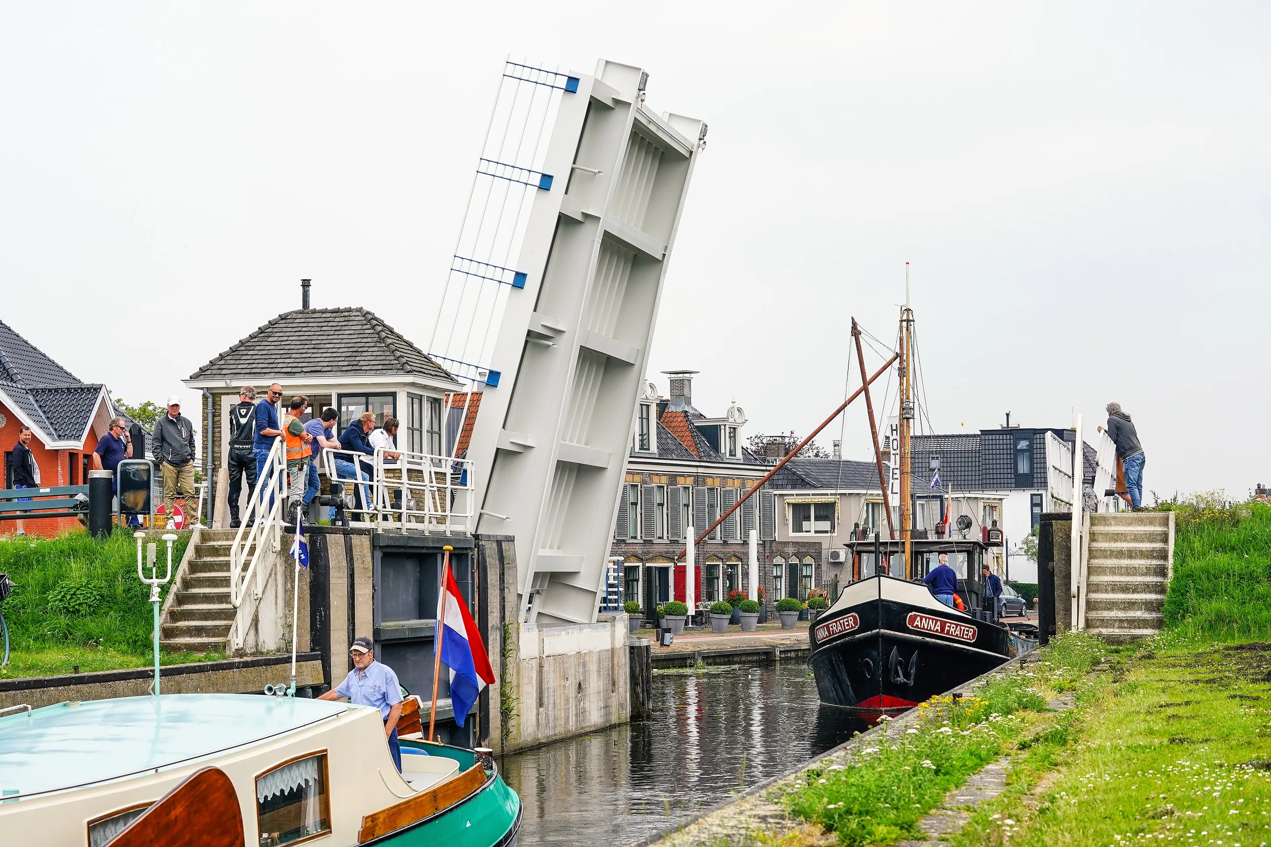 heropening riensluisbrug foto gewoan dwaan douwe bijlsma 1