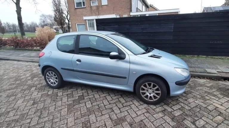 peugeot 206 luitjen mulderstraat lemmer 768x428 1