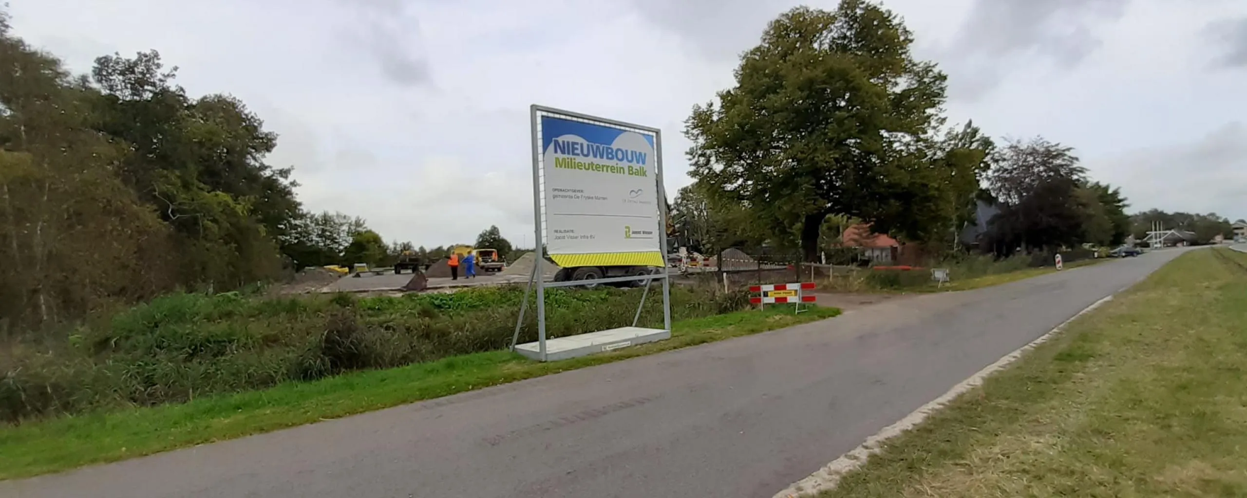 whatsapp image 2021 09 23 at 145033 bord nieuwbouw balk
