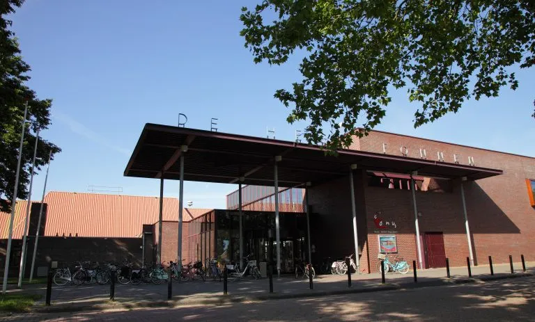 Sportkantine-De-Hege-Fonnen-in-Lemmer-te-huur-768x463