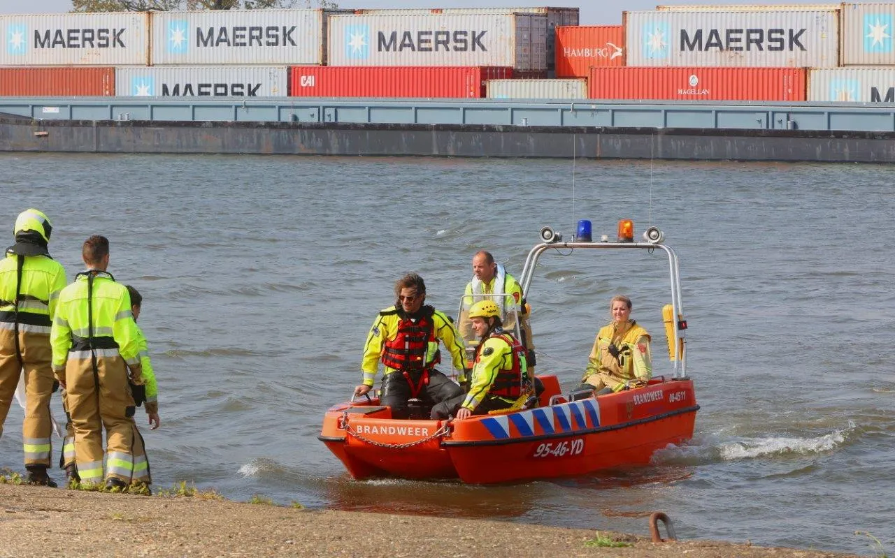 aanvaring maas oijen 2