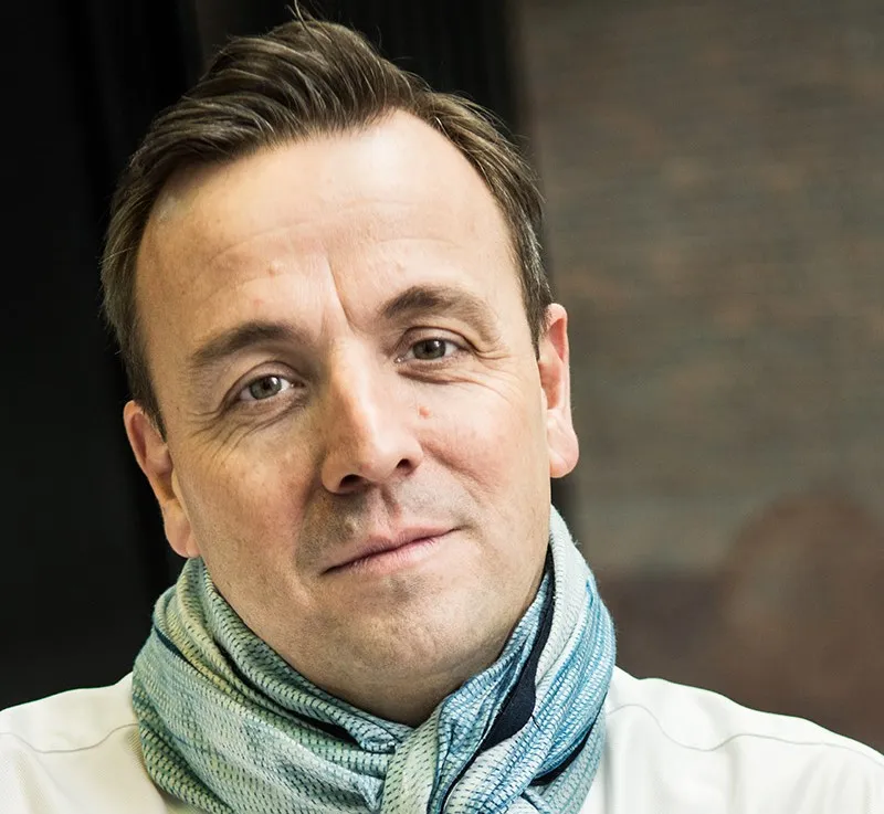 andrew watts 1 cred sarah hickson