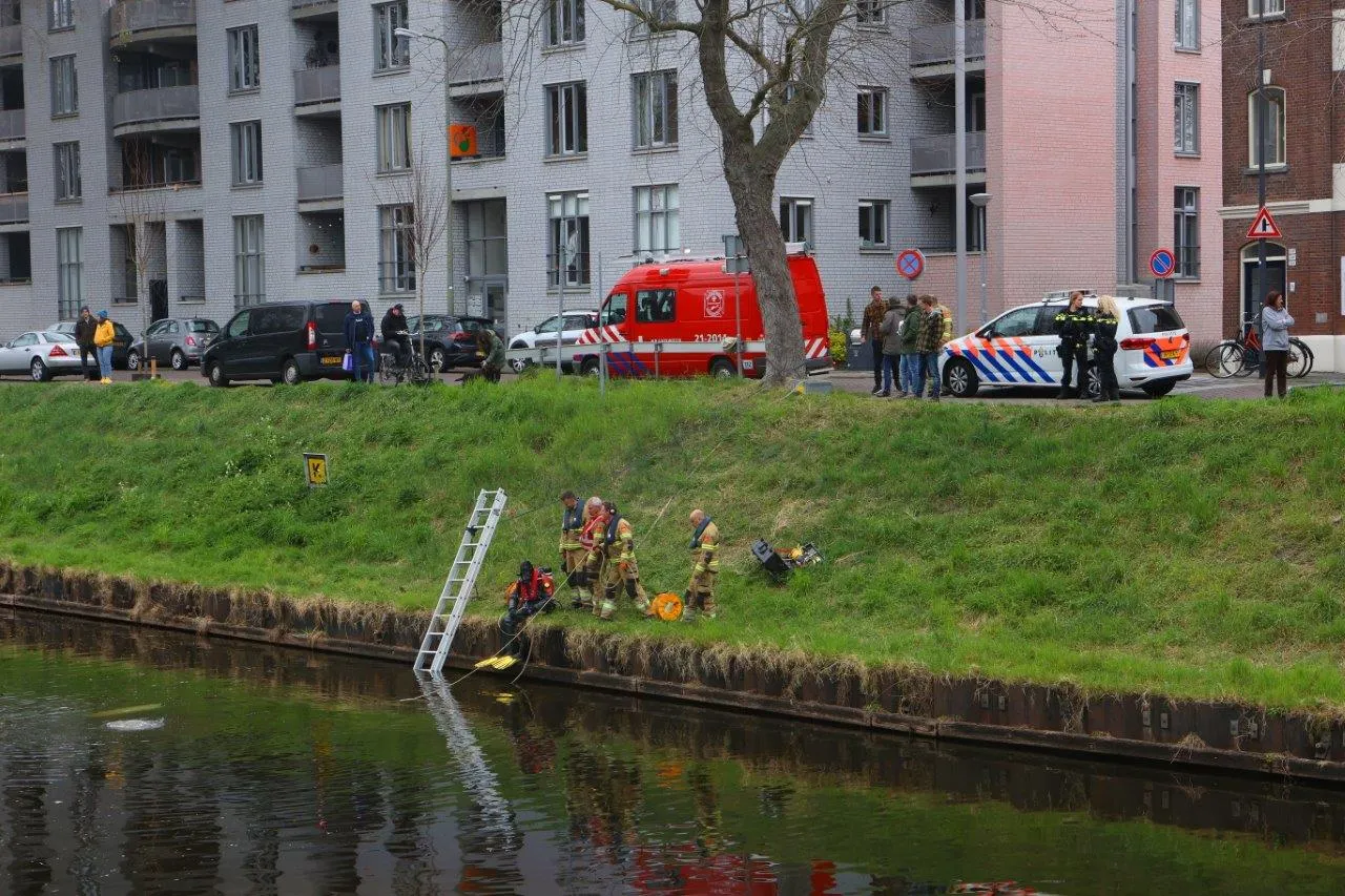 auto te water den bosch 2
