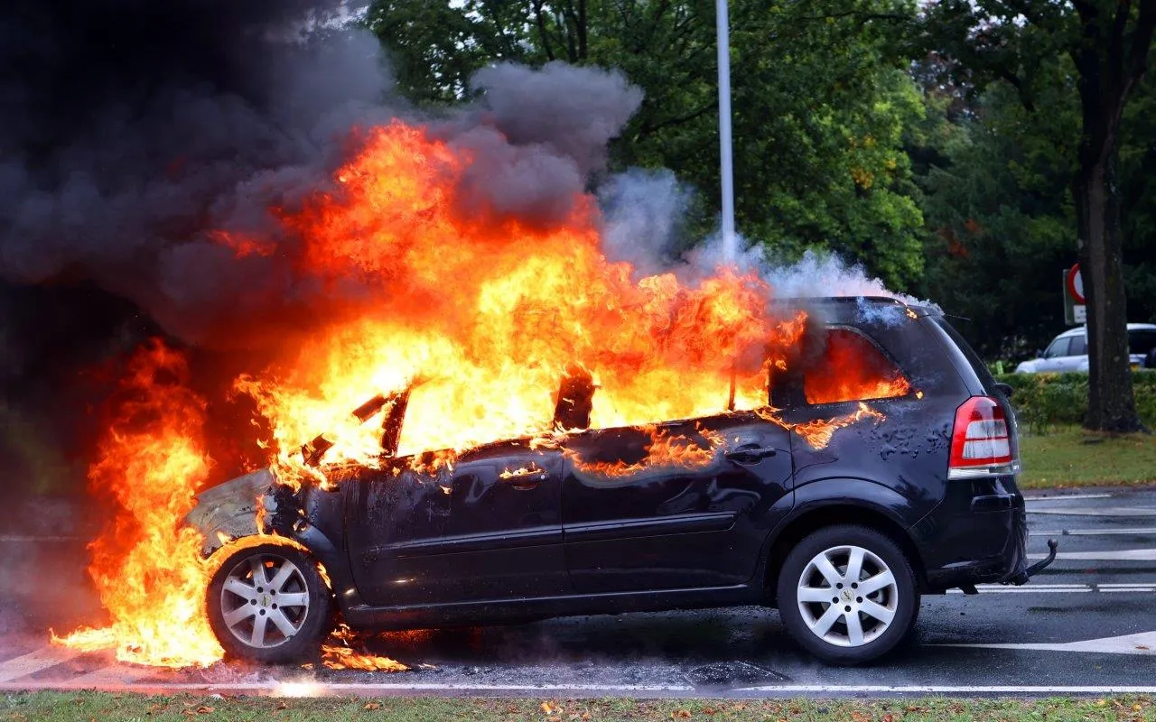 autobrand molenstraat helvoirt 1
