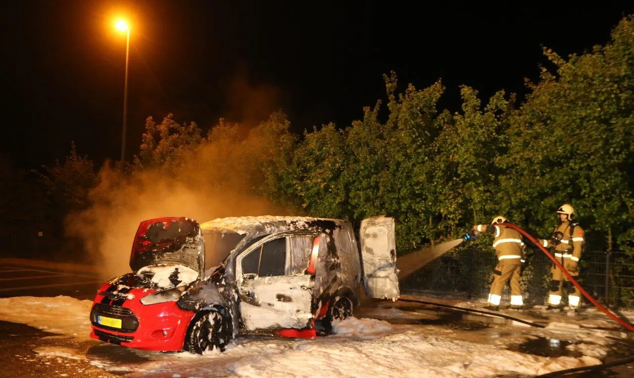 autobrand parkeerplaats ojc laaghemaal rosmalen 1