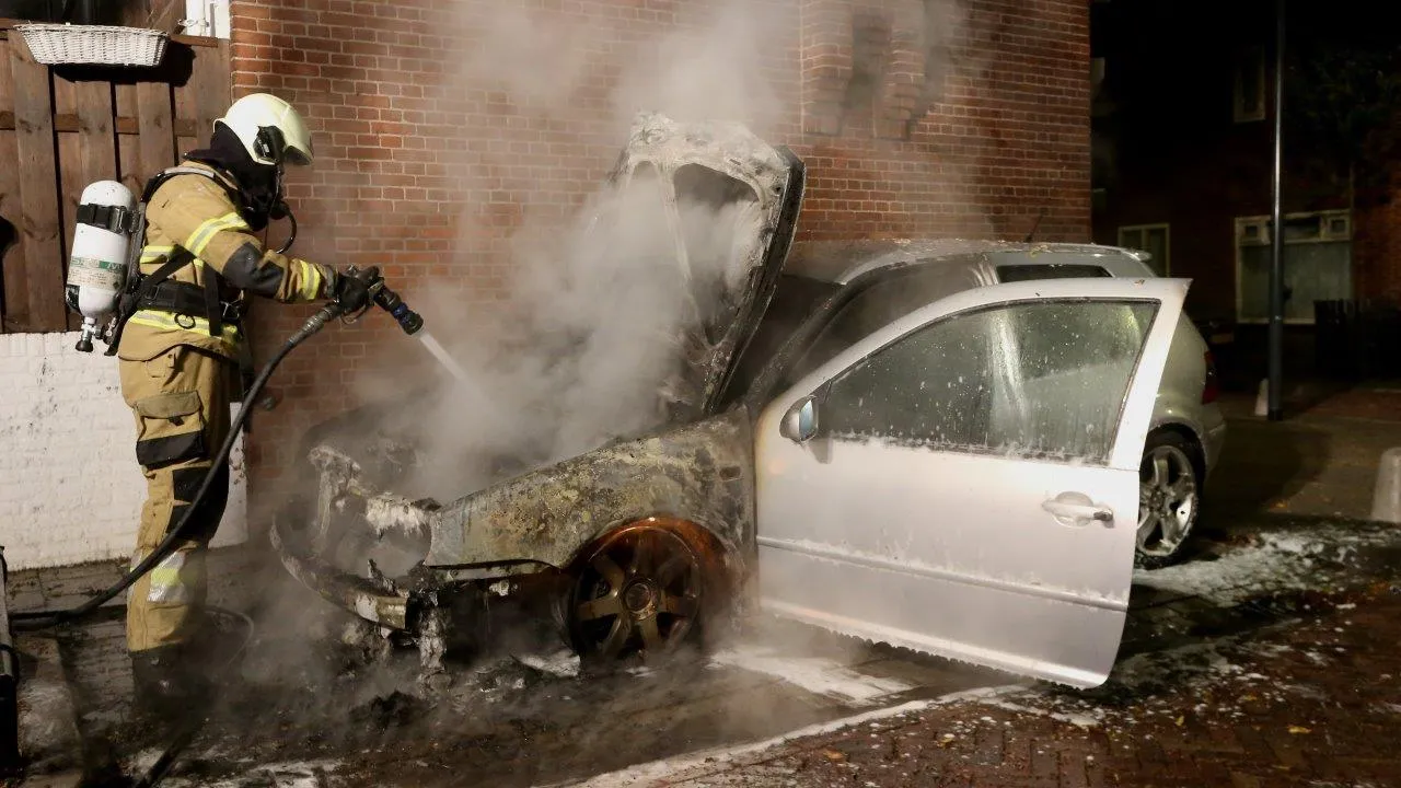 autobrand veldwijkstraat den bosch 1
