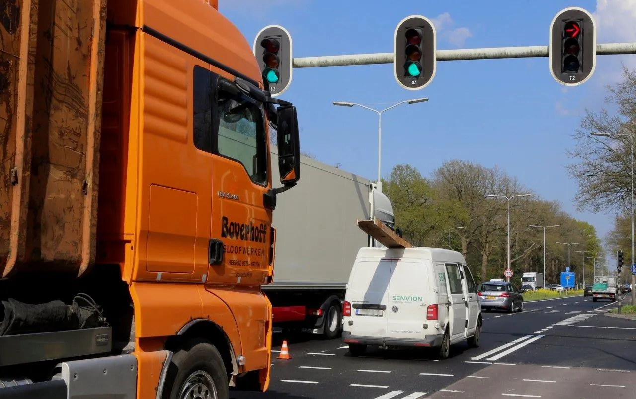 balk door dak busje 2