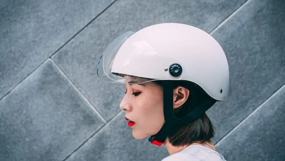 bicycle helmet 6262449 960 720 915x518 1