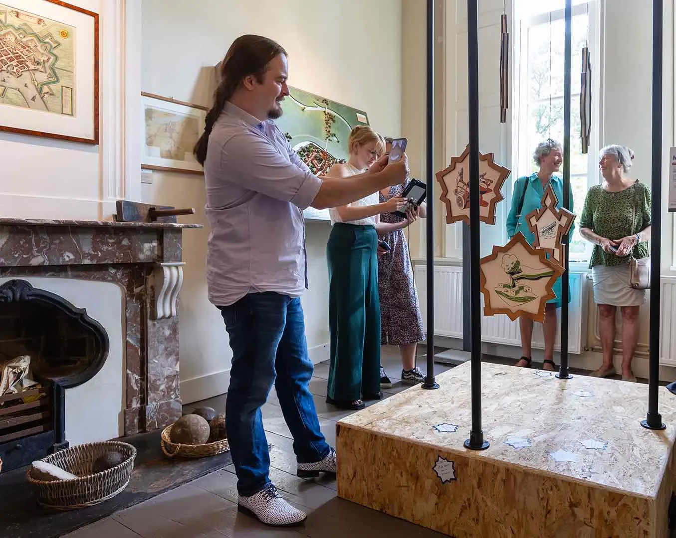 foto opening expositie heusden