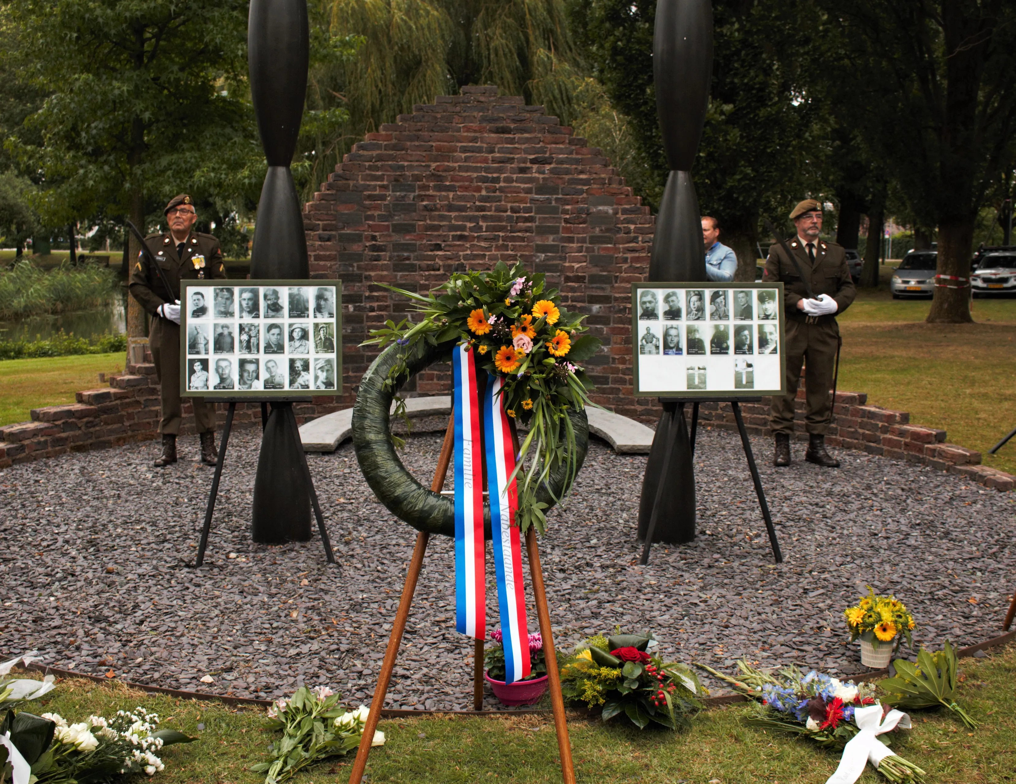 herdenking indie 012 3