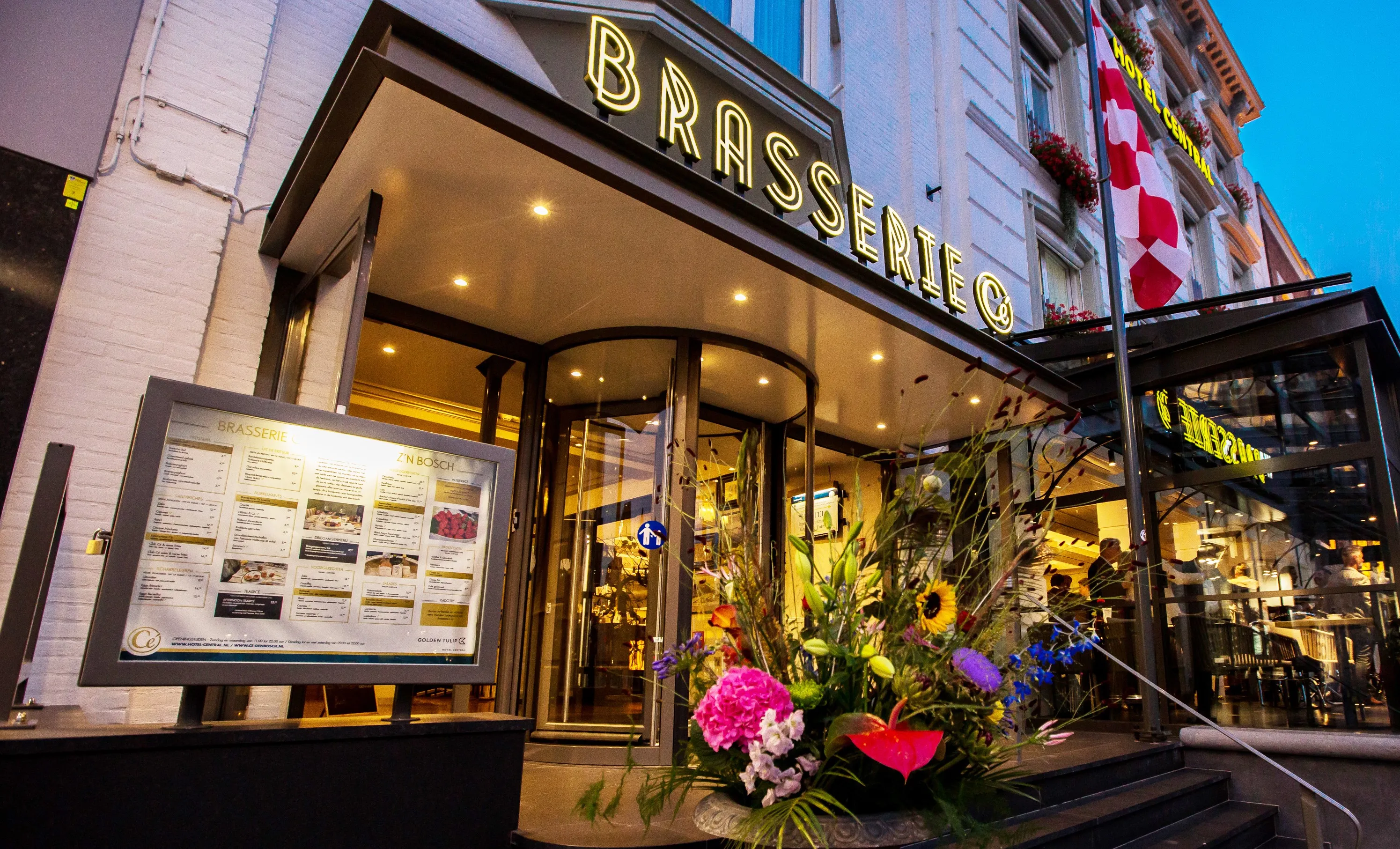 ingang brasserie c marktzijde