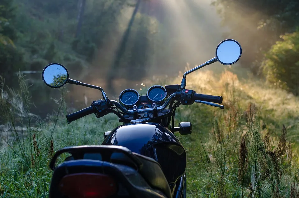 motorcycle 1953342 960 720