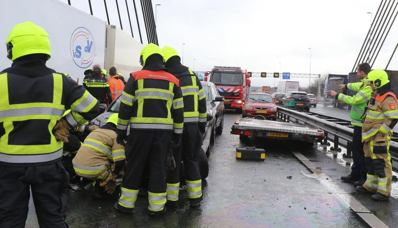 ongeval a2 zaltbommel 1