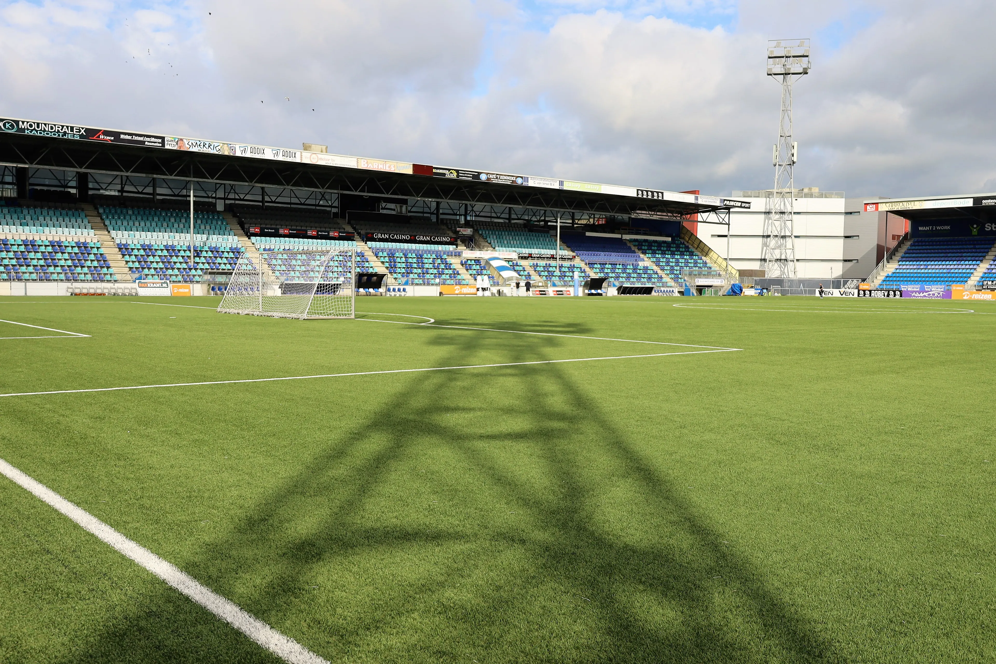 open dag fcdb 002 2