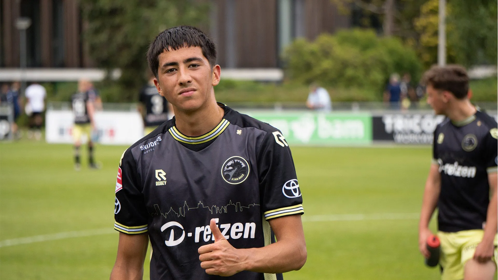 rhino site qj4jgy1bcks7me4173cn5uqsbkyfmgc1p8528bncj4