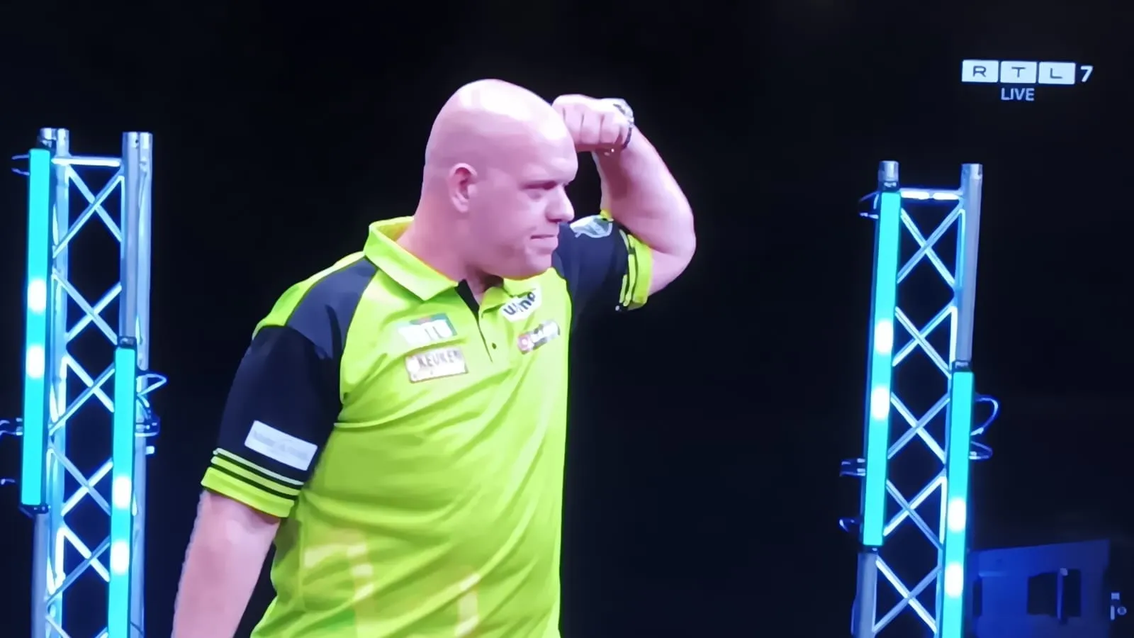 van gerwen darts
