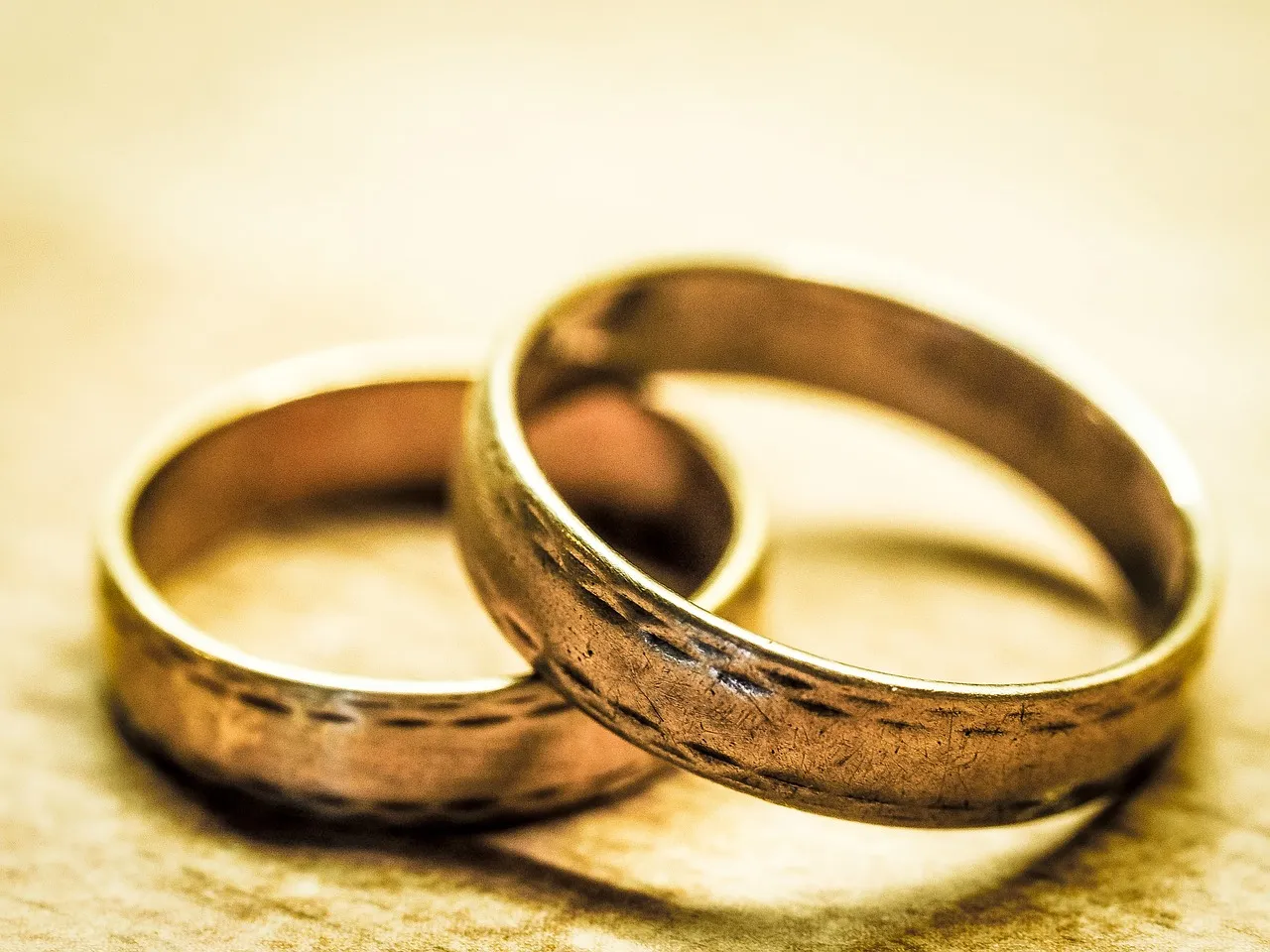 wedding rings 949106 1280