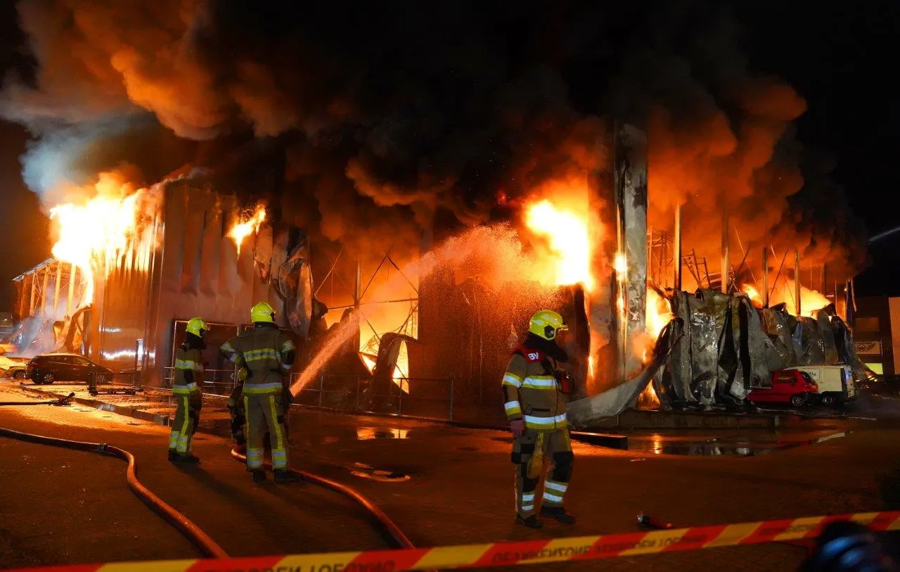 zeer grote brand zaltbomel 14
