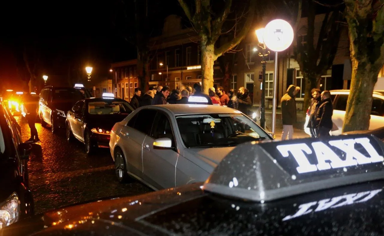 staking taxis den bosch 2