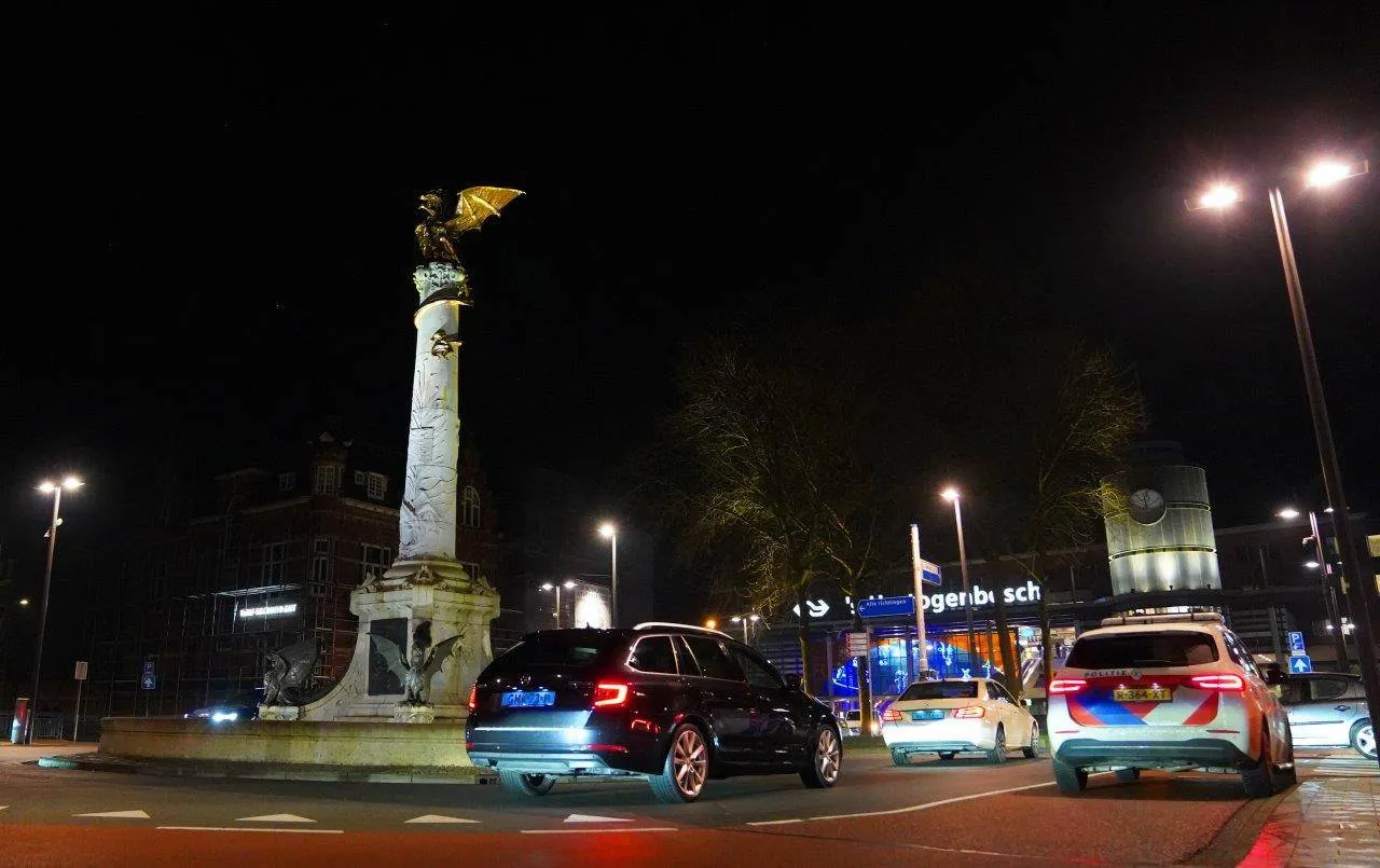2025 02 01 meesters multi media video taxichauffers zijn boos en gaan toeterend door den bosch3
