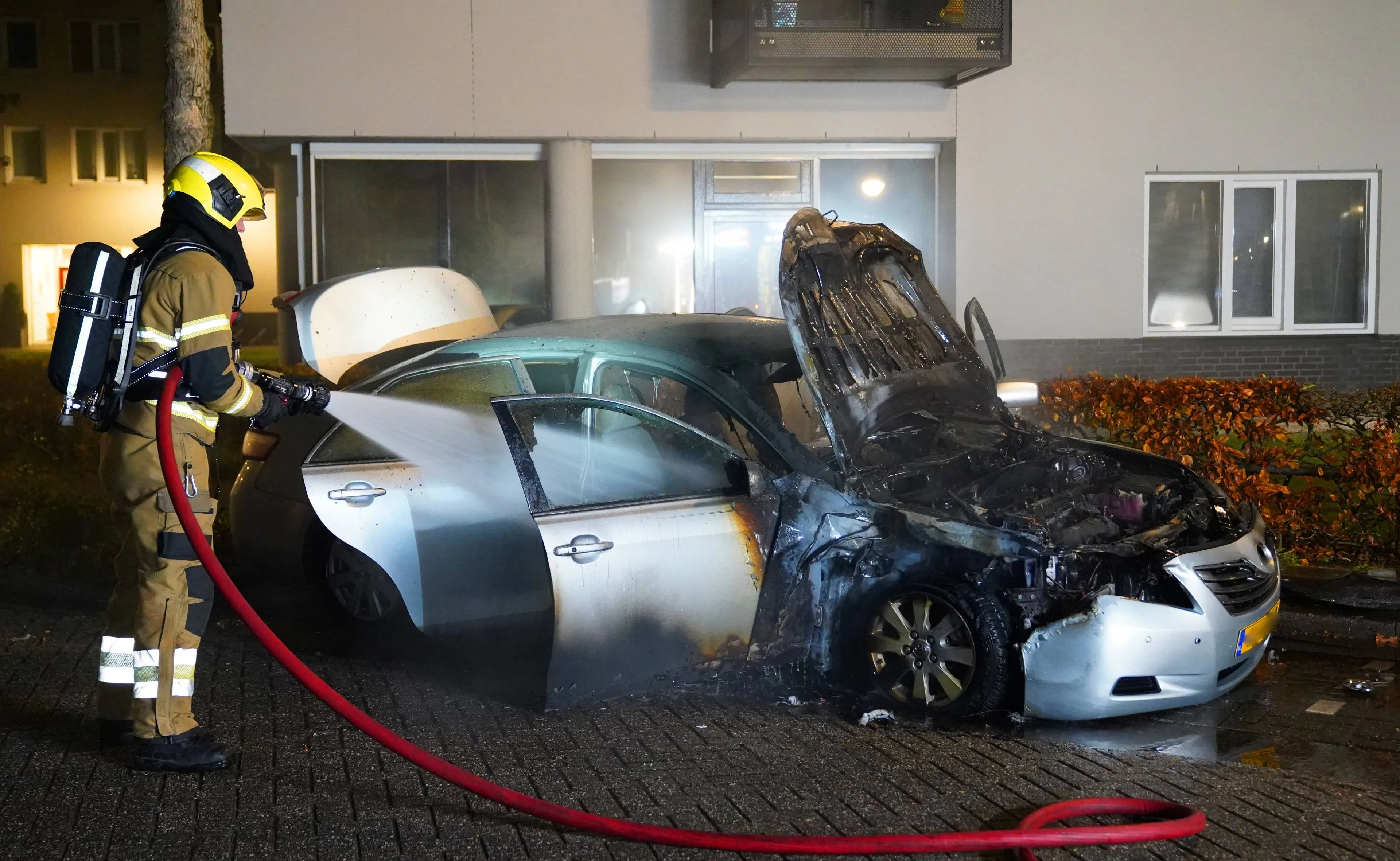 6cf7dc71-68bc-4c07-b50e-18a544fe63b6