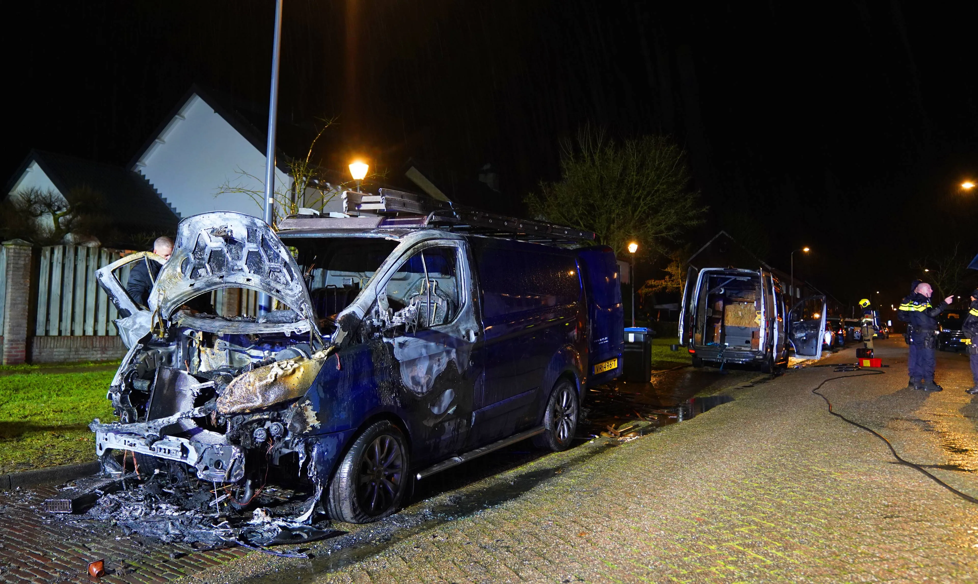 2100229f-1f03-4cfa-ba03-44ee9cf881a9