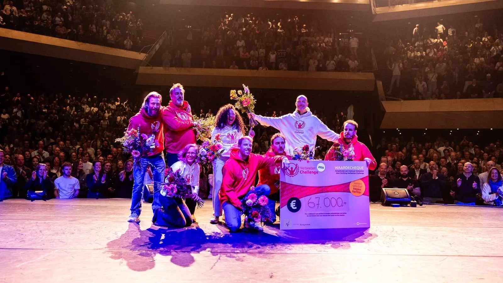 Benefietvoorstelling Lachen is het beste medicijn opbrengst