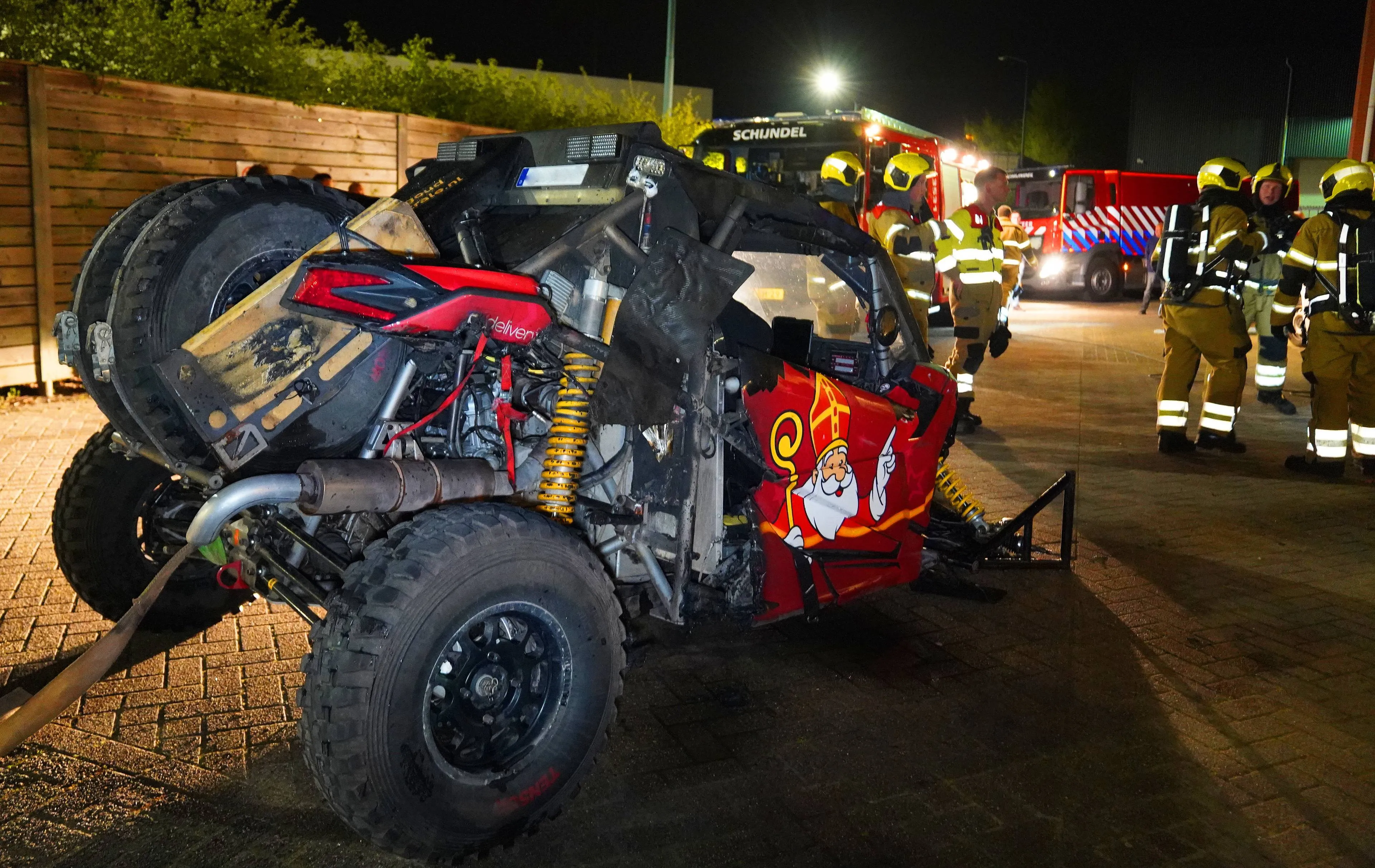 6dffba7f-dfcc-4fd9-81a4-baabd1303f28 (1)