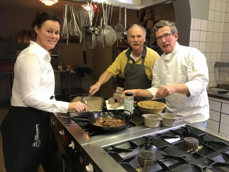 48085534 658753121189600 886481267074269184 n