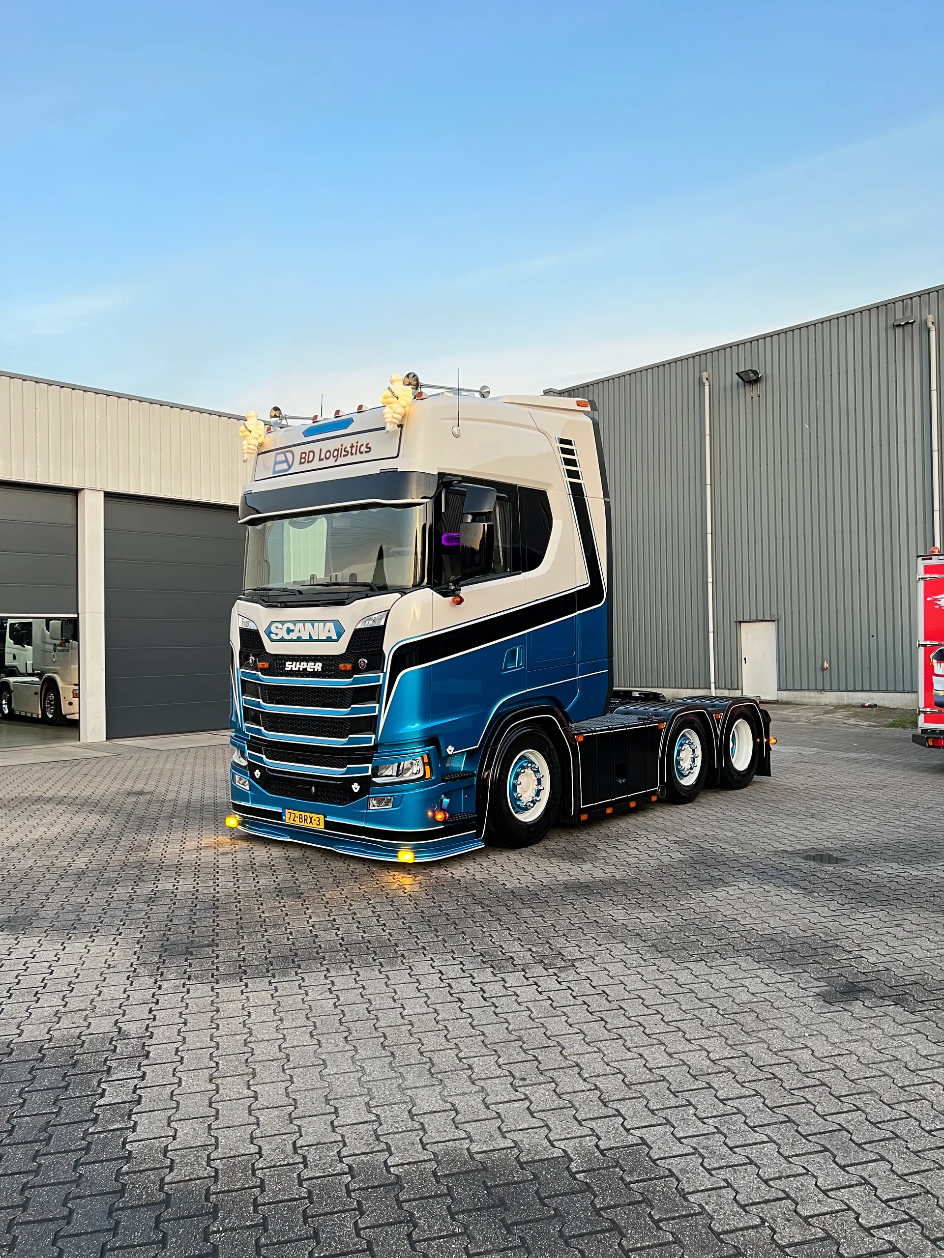cat 8 de scania van jorn yland