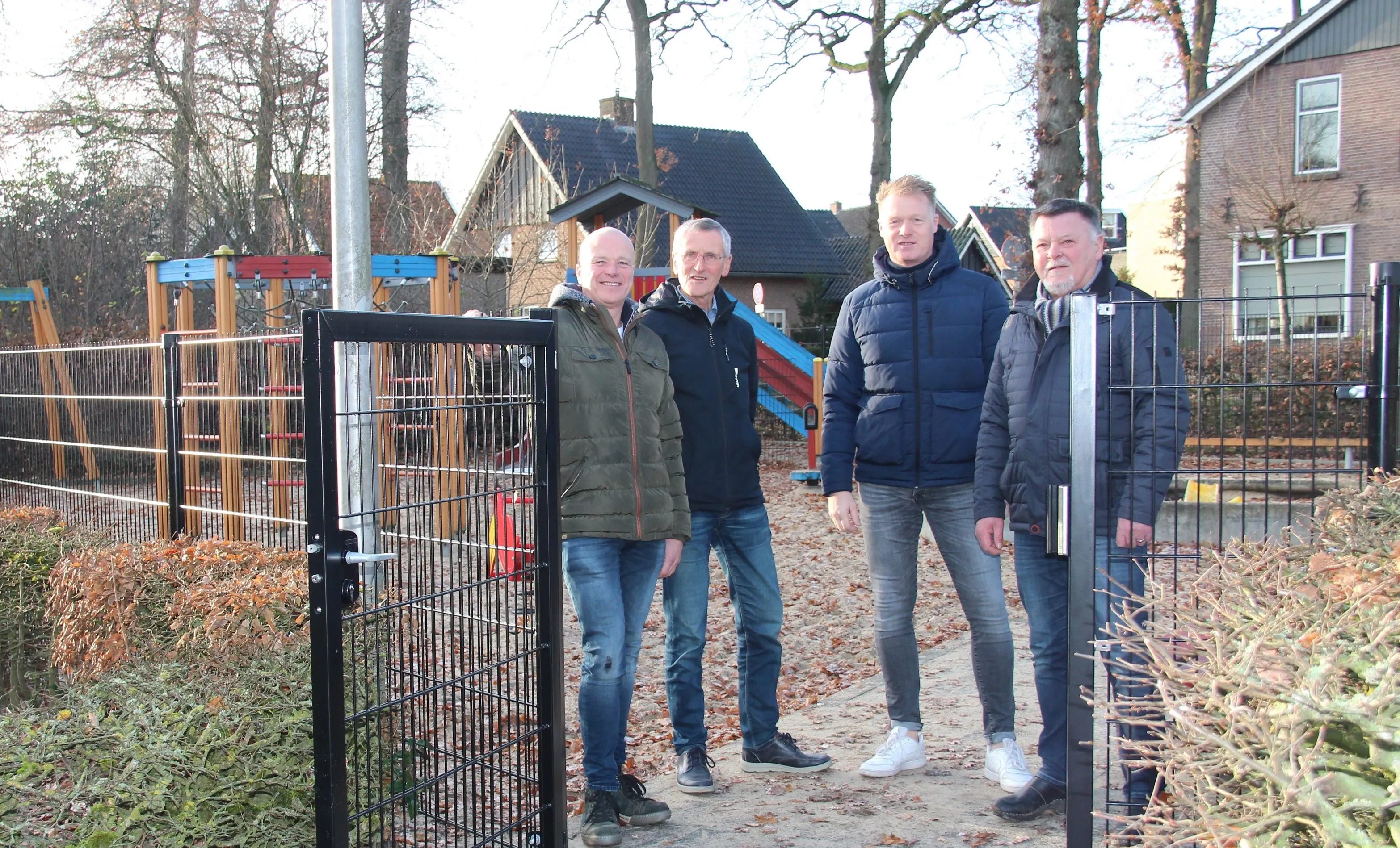 groepsfoto speeltuin saasveld e1576480585602