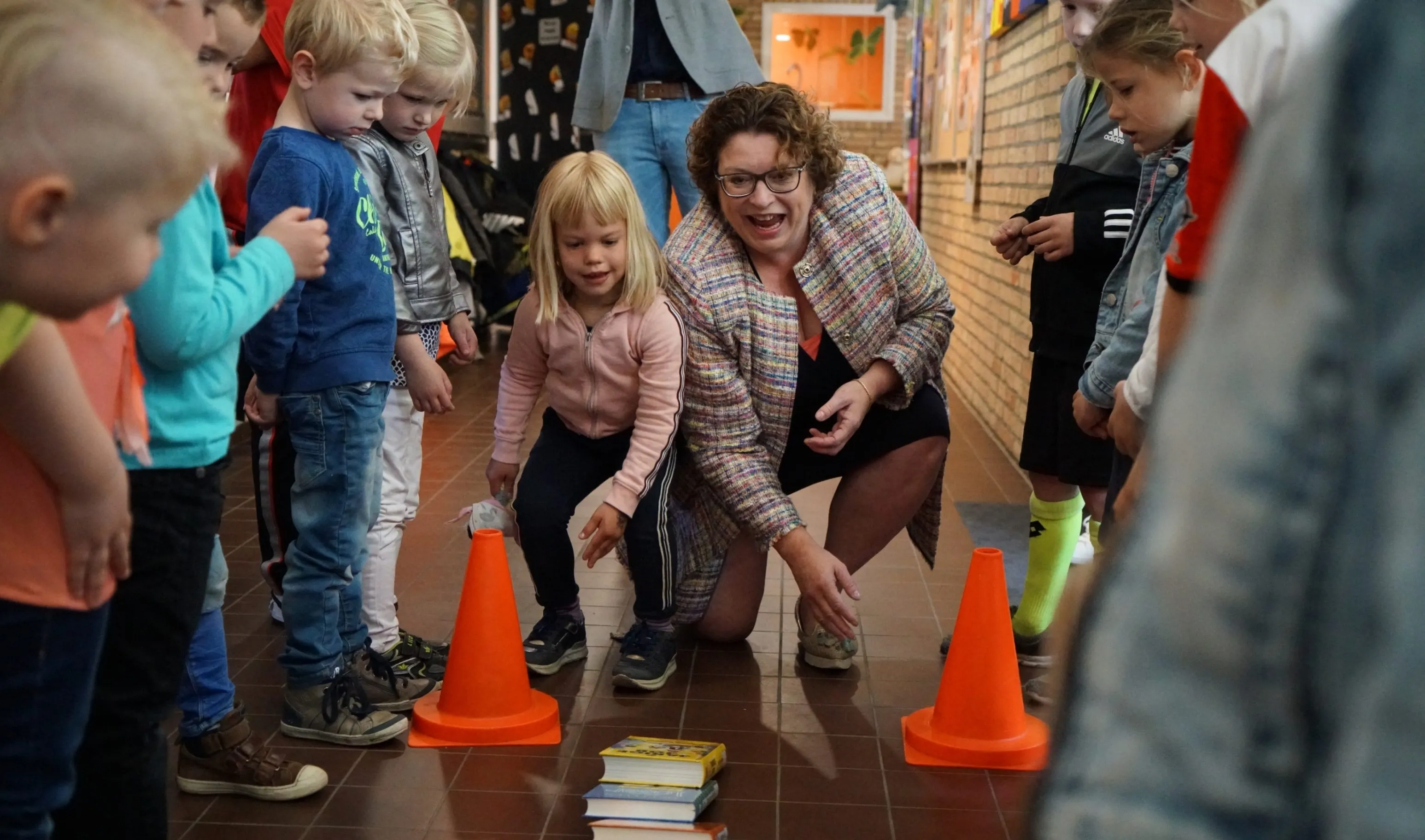 opening bieb op school door wethouder duursma e1558086897120