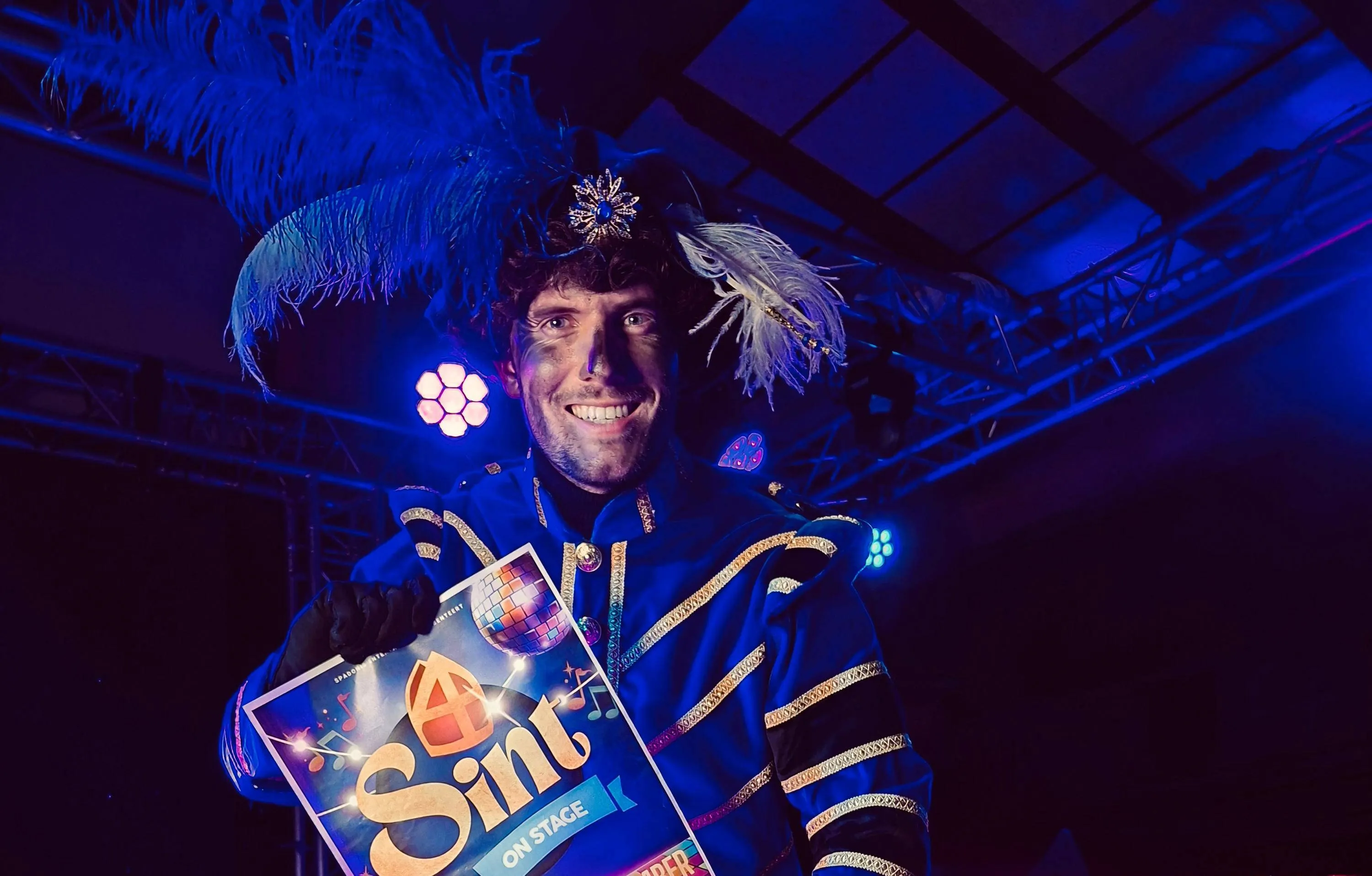 Sint on Stage
