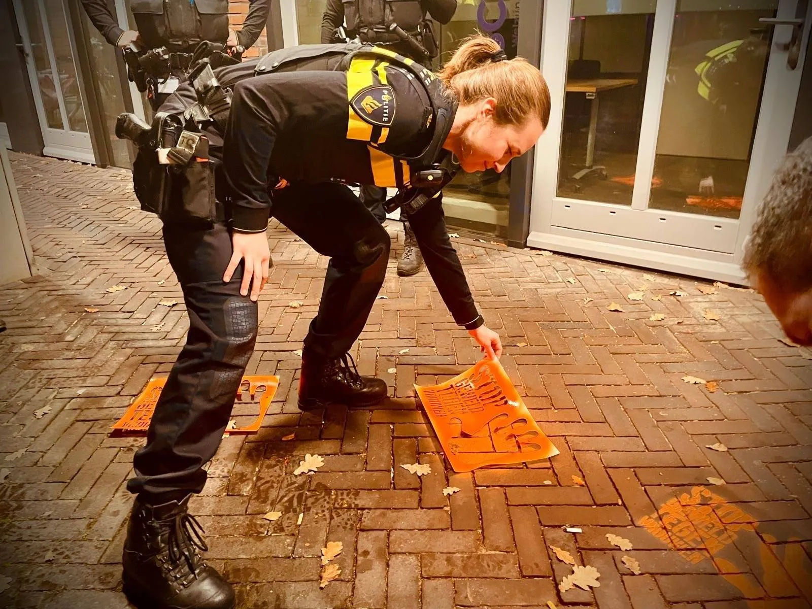 OrangeTheWorldDinkelland1