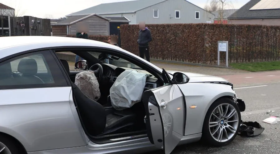 autoeindsesrstsst 221