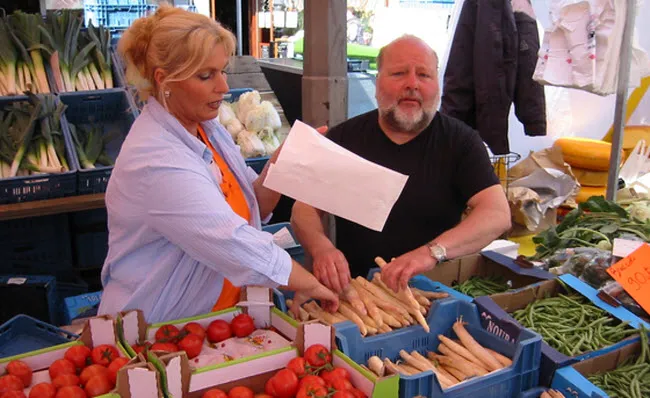 ban38a9s8n7mt8t97uv9juu4y weekmarkt1