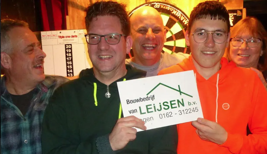 darts2802