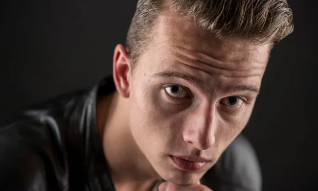 dv2zi0qk7han4o33ctfo7mxd5 robin