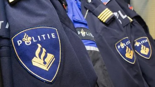 epmftzhgn5l18n8ncl6t5cm1d politie2