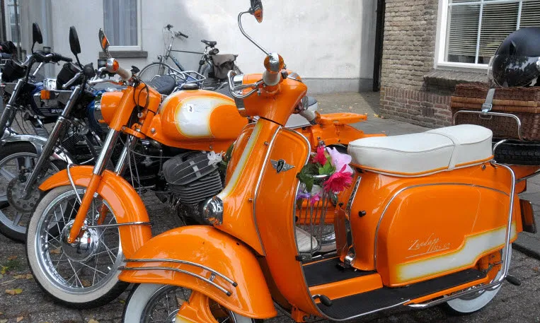 krirr3nhqmtdlmsegn9jo29hc oldtimer11