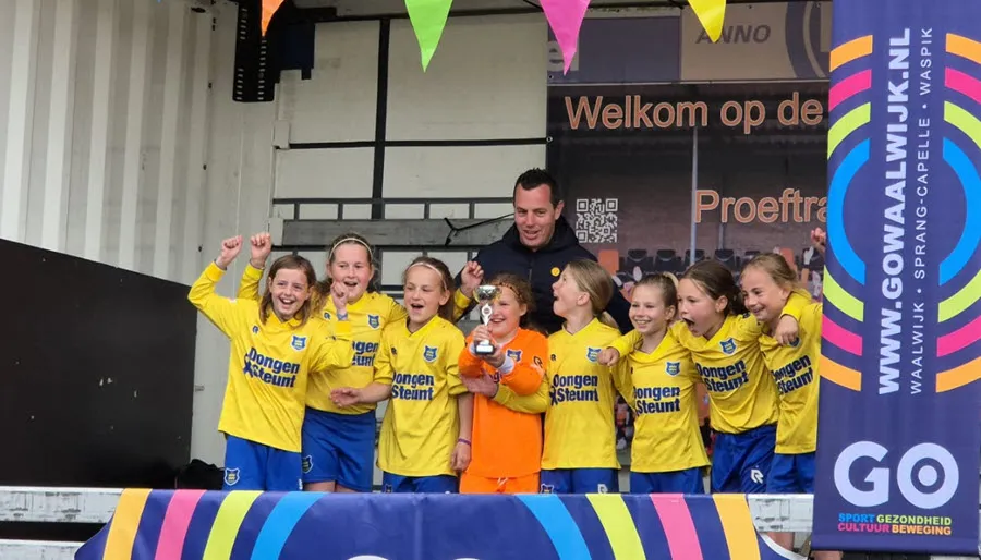 meidenvvdongen
