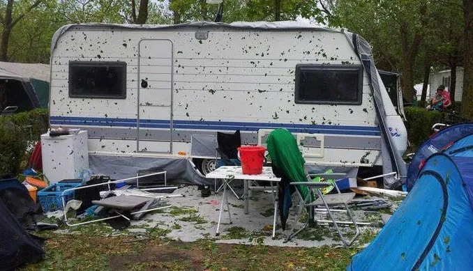 n02jxei6mc6zpllfzauvjlkzh caravan